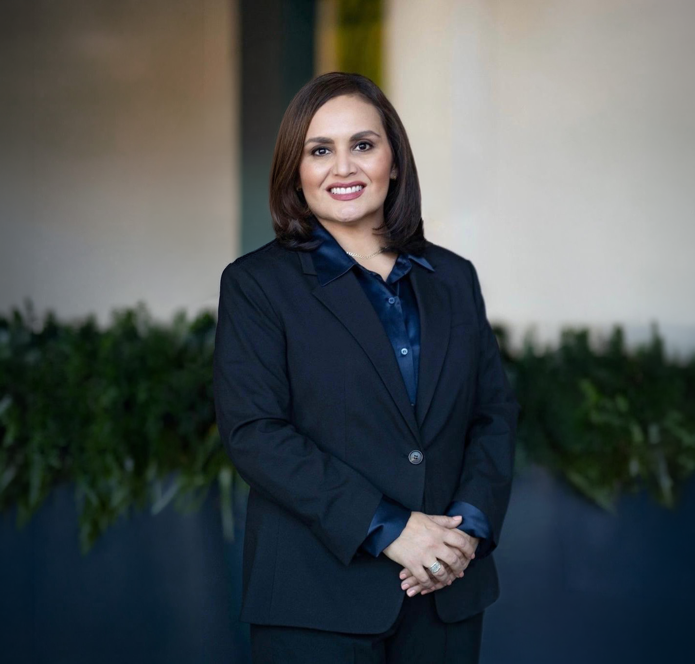 Lori Cobos testifying at a Texas legislative hearing on energy policy